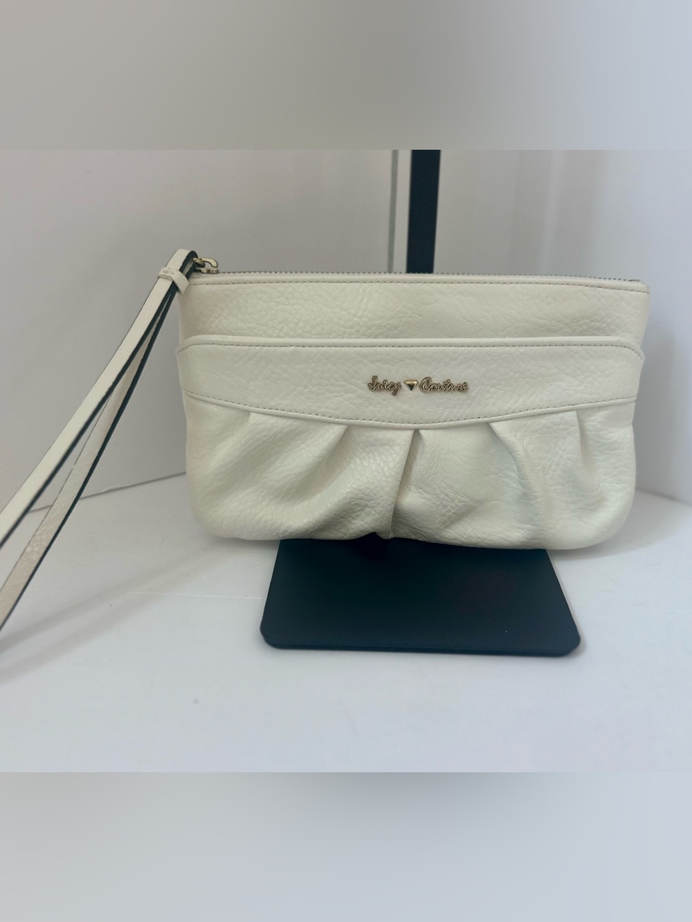 Juicy Couture Wristlet Faux Leather White Gold Hardware Y2K Fabric Lining Summer